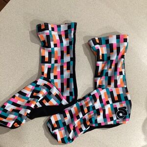 Alé Cycling Aero Shoe Covers‎ – Geometric Multicolor Pattern